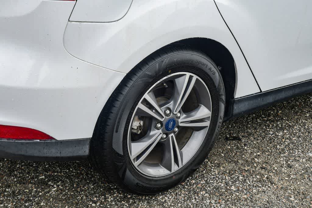 Used 2016 Ford Focus SE FWD image 10