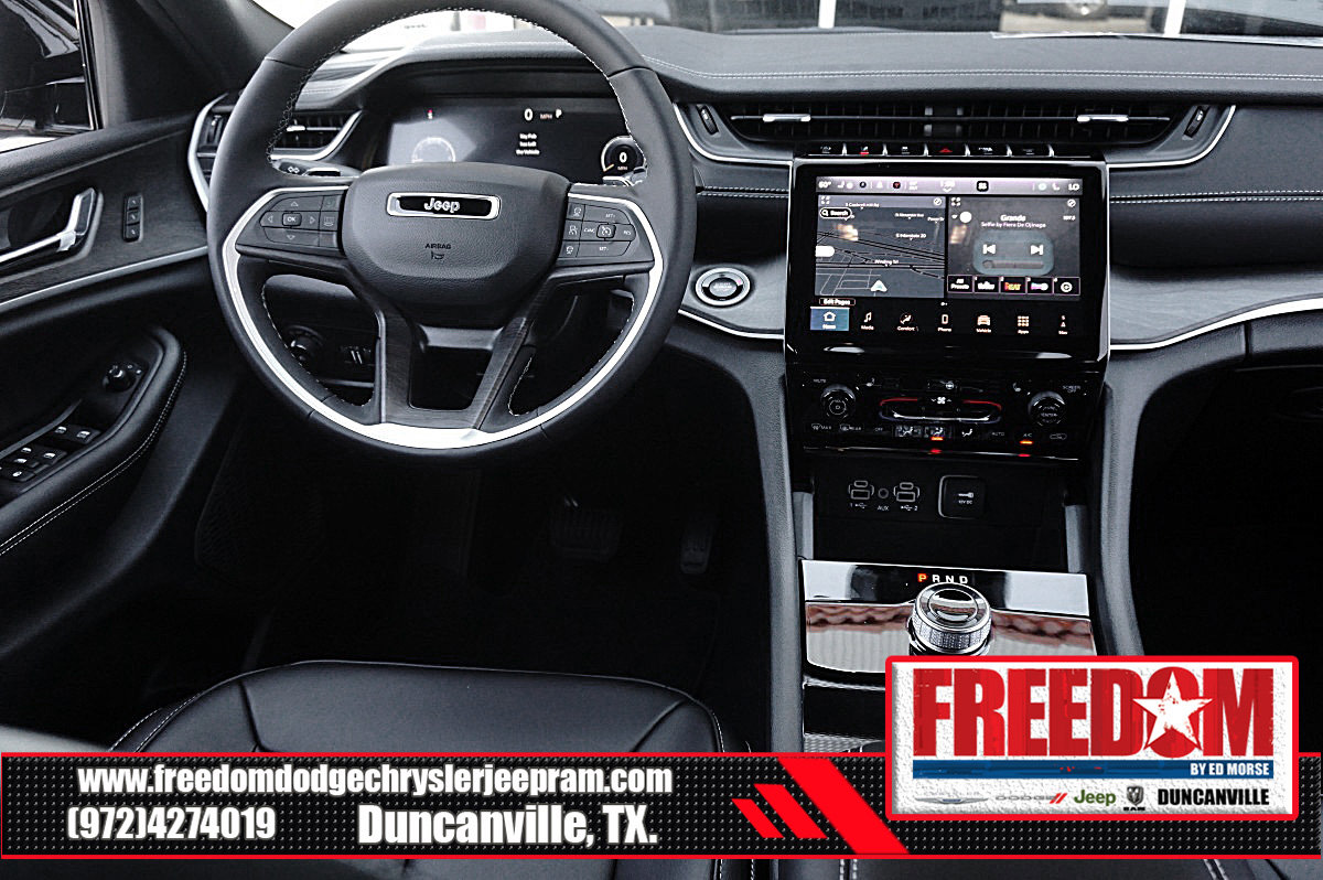 New 2025 Jeep Grand Cherokee L Limited w/ Black Appearance Package RWD image 18