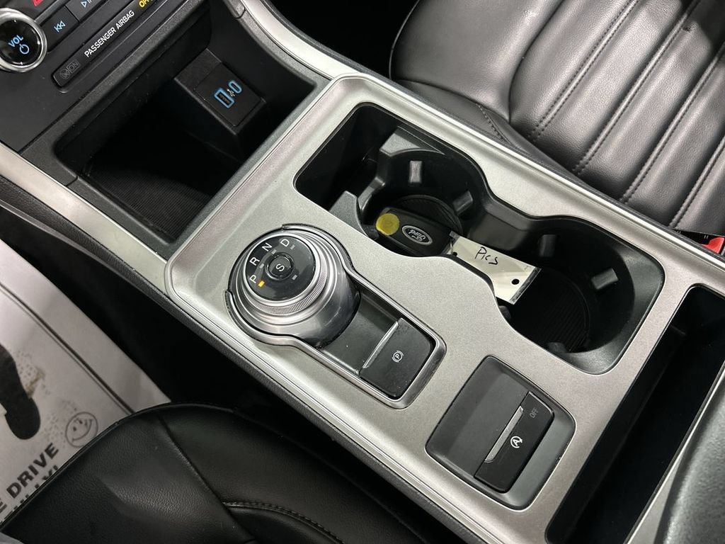 Used 2024 Ford Edge SEL AWD/4WD image 17