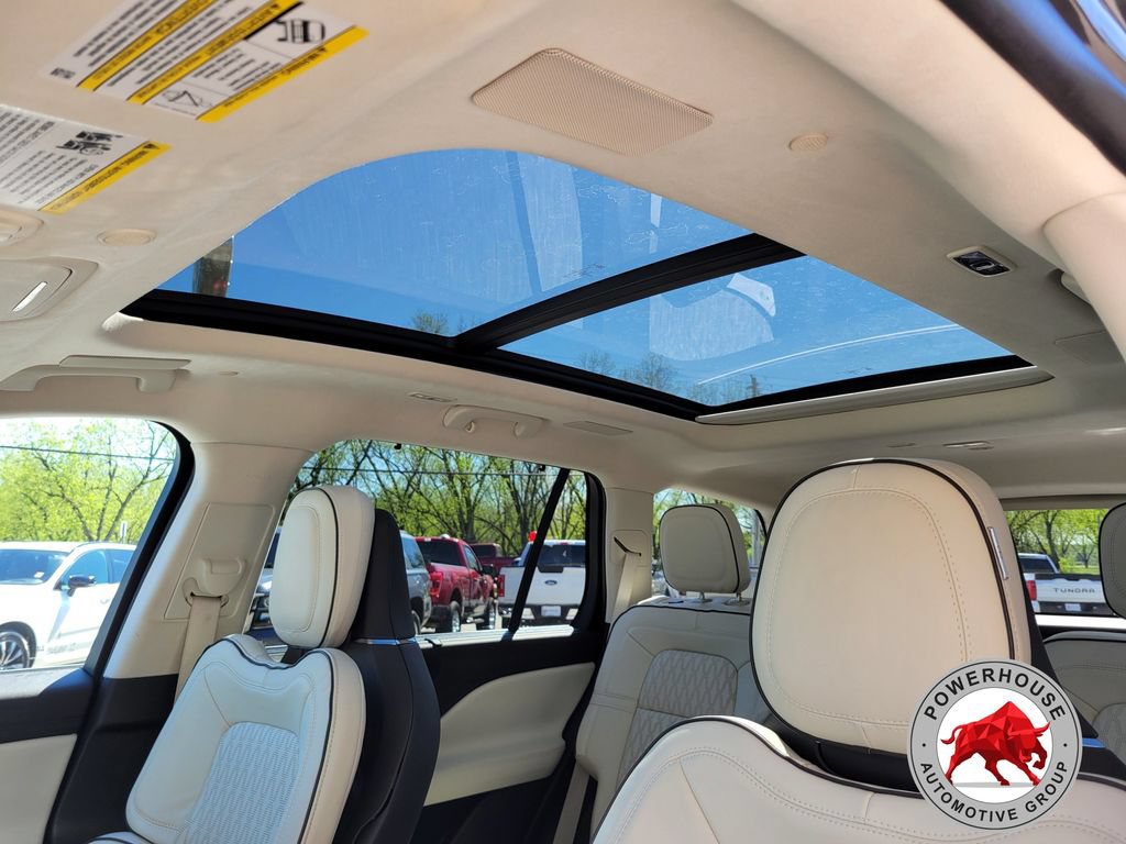Used 2022 Lincoln Aviator Black Label w/ Dynamic Handling Package AWD/4WD image 25
