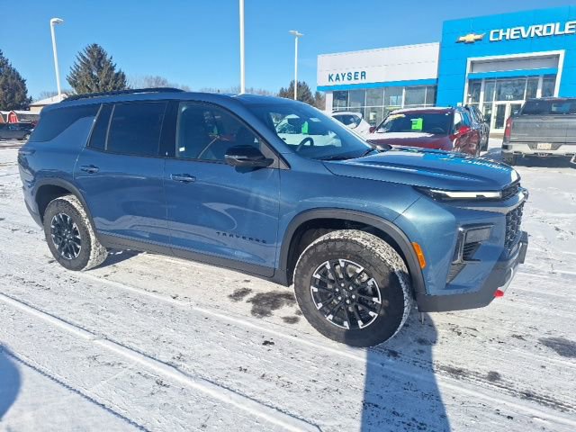 New 2026 Chevrolet Traverse Z71 w/ Enhanced Driving Package image 1