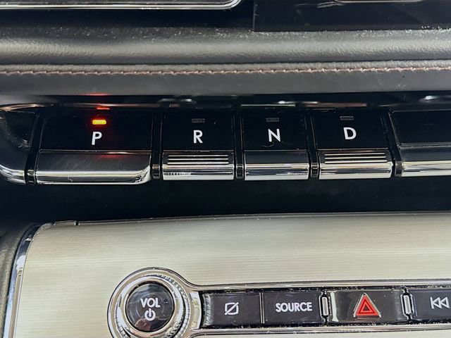 Used 2023 Lincoln Aviator AWD w/ Premium Package image 17