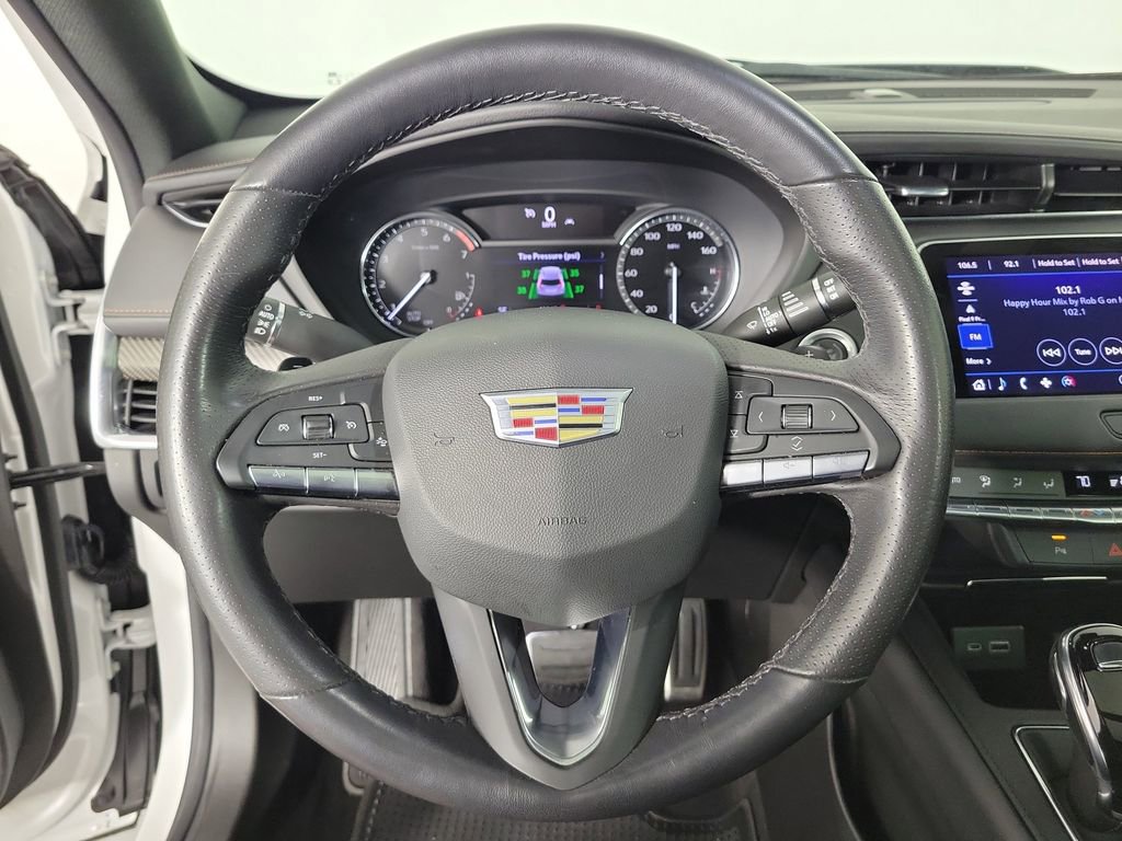 Used 2023 Cadillac XT4 Sport image 21