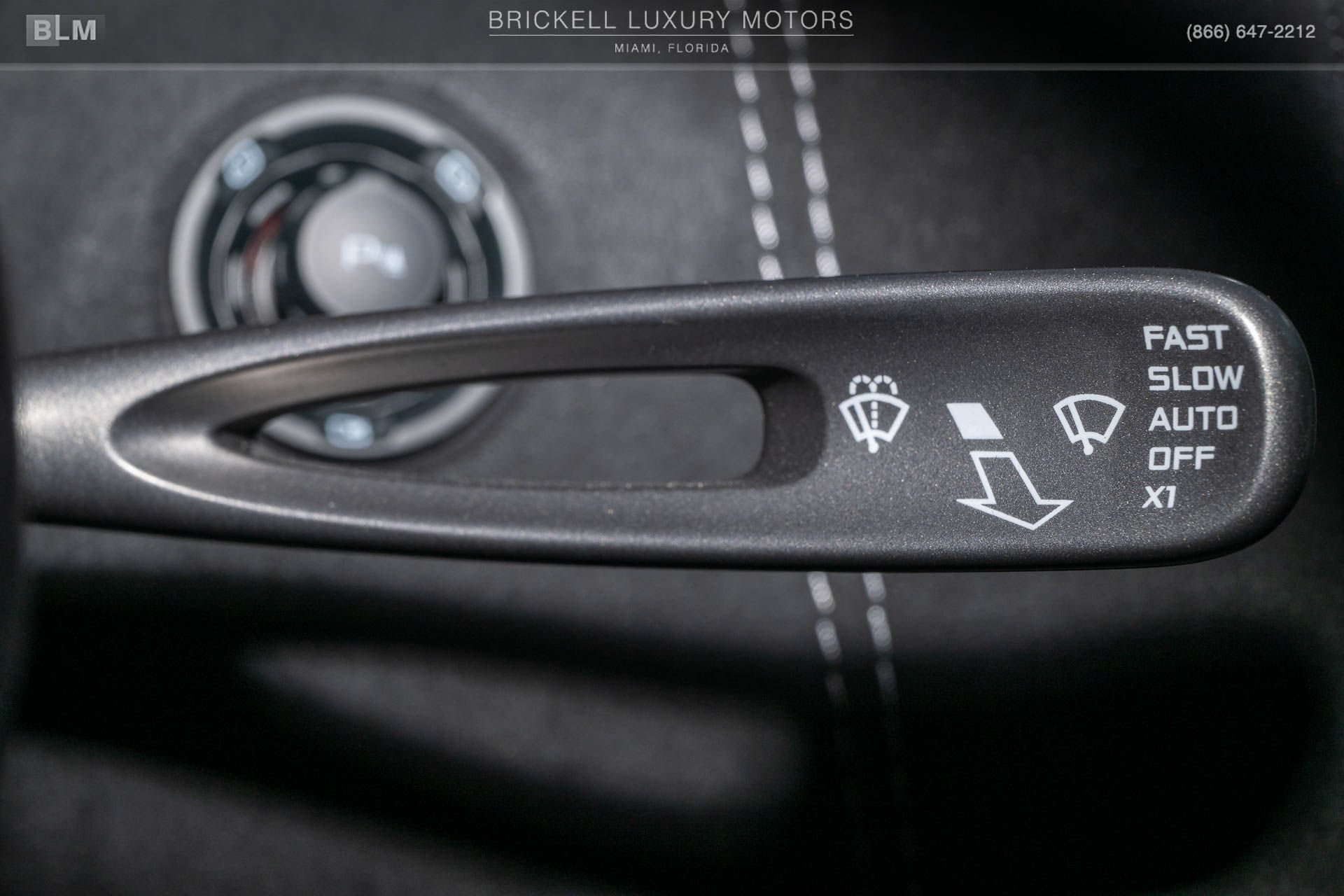 Used 2018 McLaren 570S Coupe RWD image 30