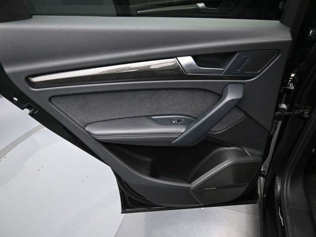 Used 2023 Audi SQ5 Prestige w/ Prestige Package image 32