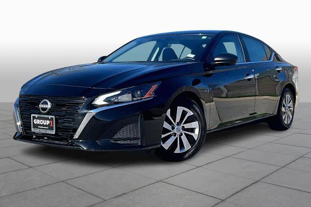 Certified 2025 Nissan Altima 2.5 S image 1