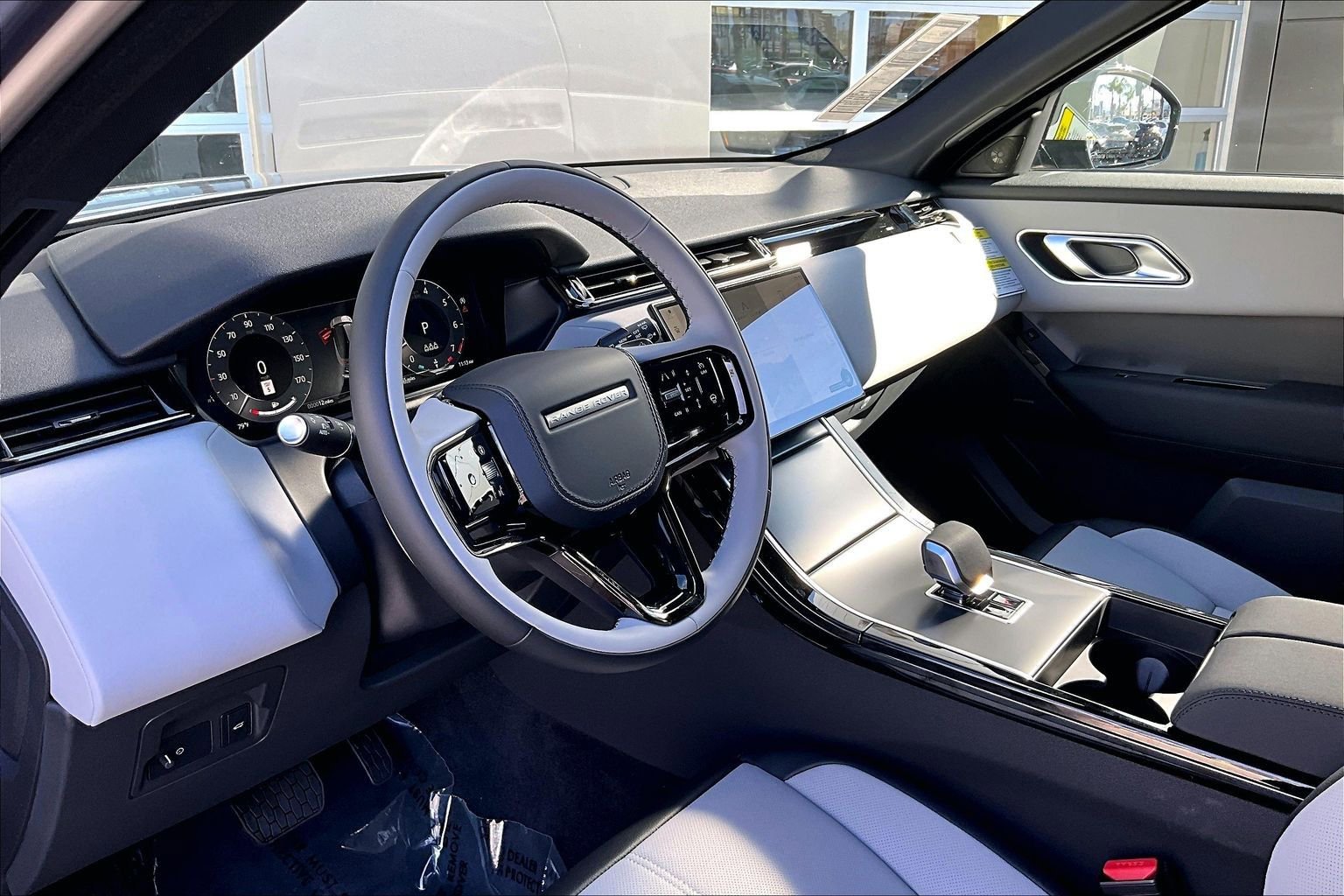 New 2026 Land Rover Range Rover Velar S image 6