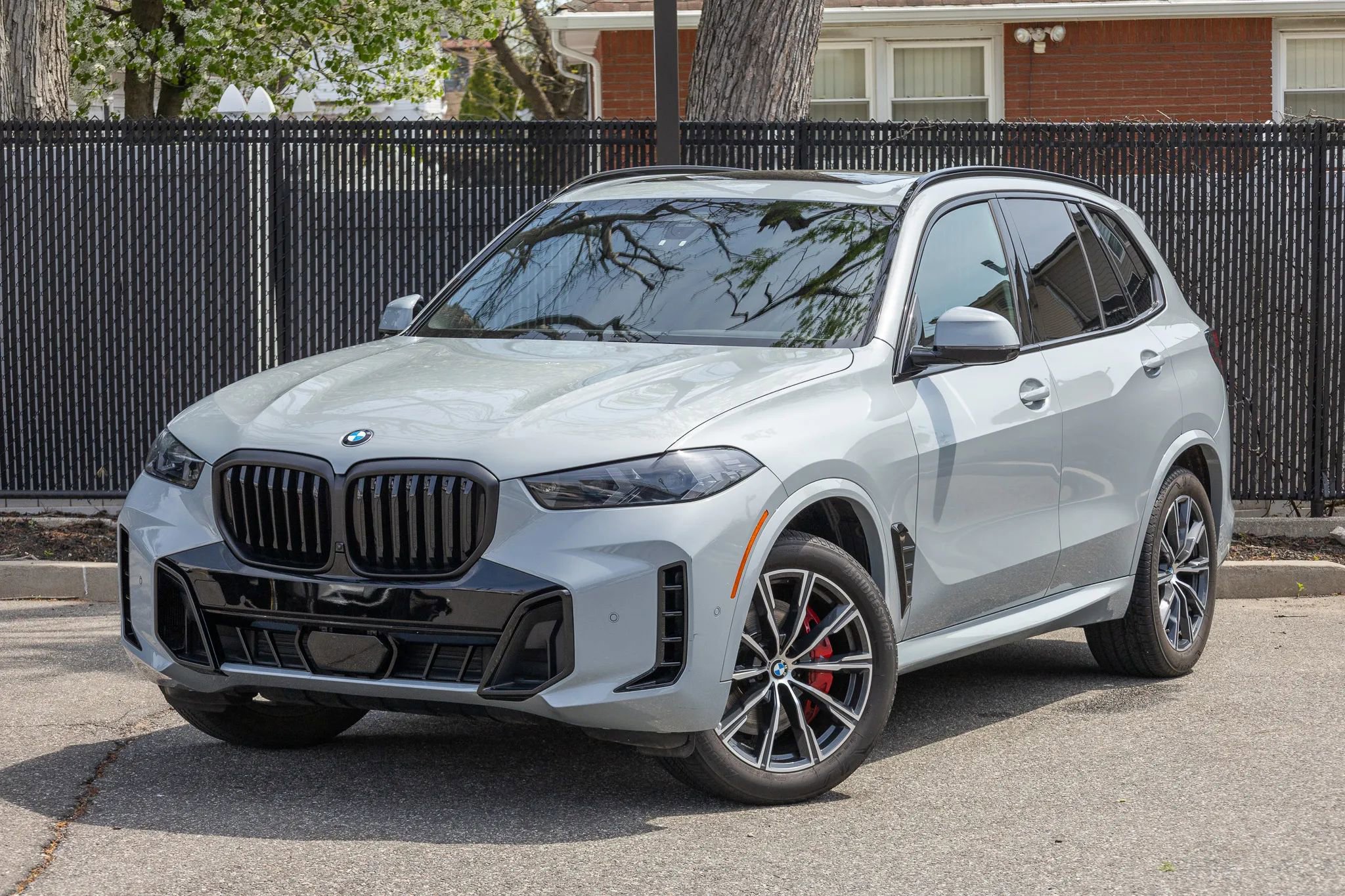 Used 2024 BMW X5 xDrive40i w/ M Sport Package image 7