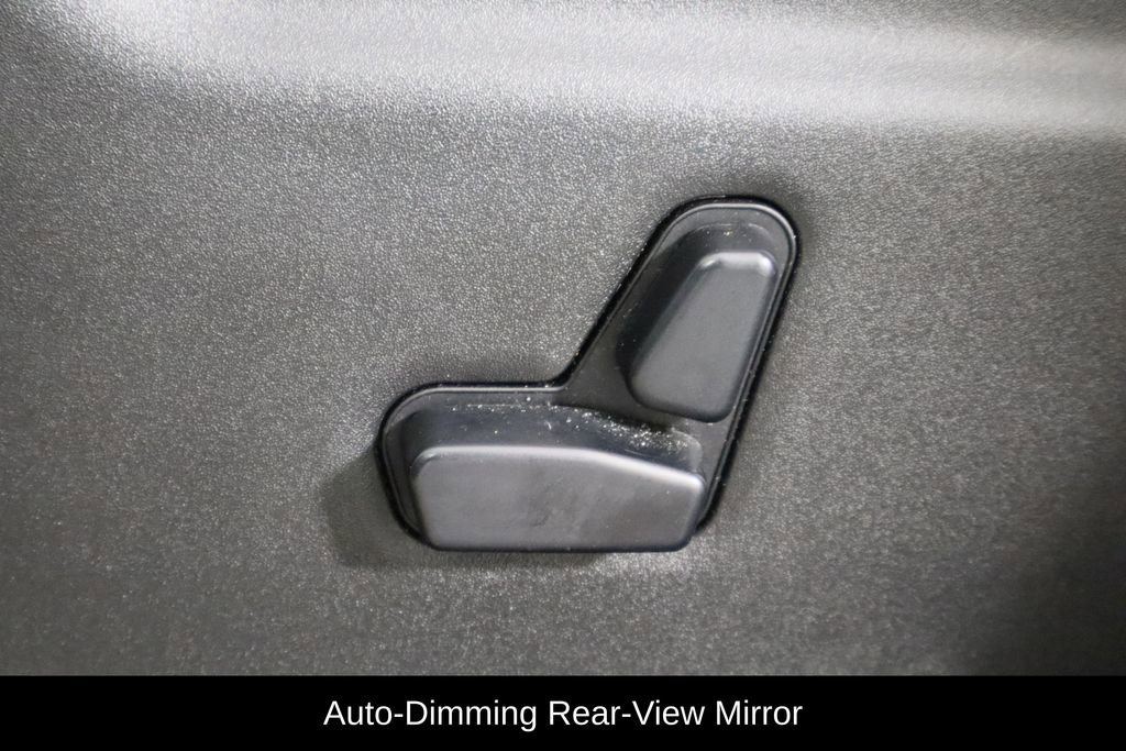 Used 2020 Jeep Grand Cherokee Altitude image 23