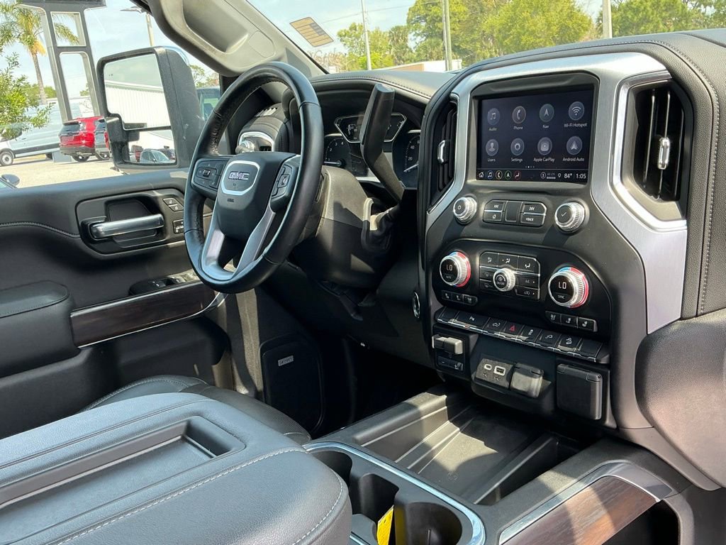 Used 2022 GMC Sierra 2500 SLT w/ SLT Premium Package image 15