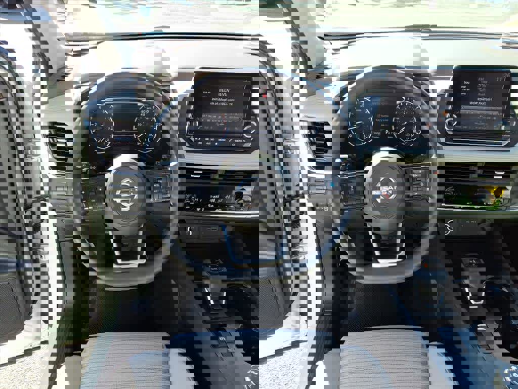 Certified 2023 Nissan Rogue SV image 14