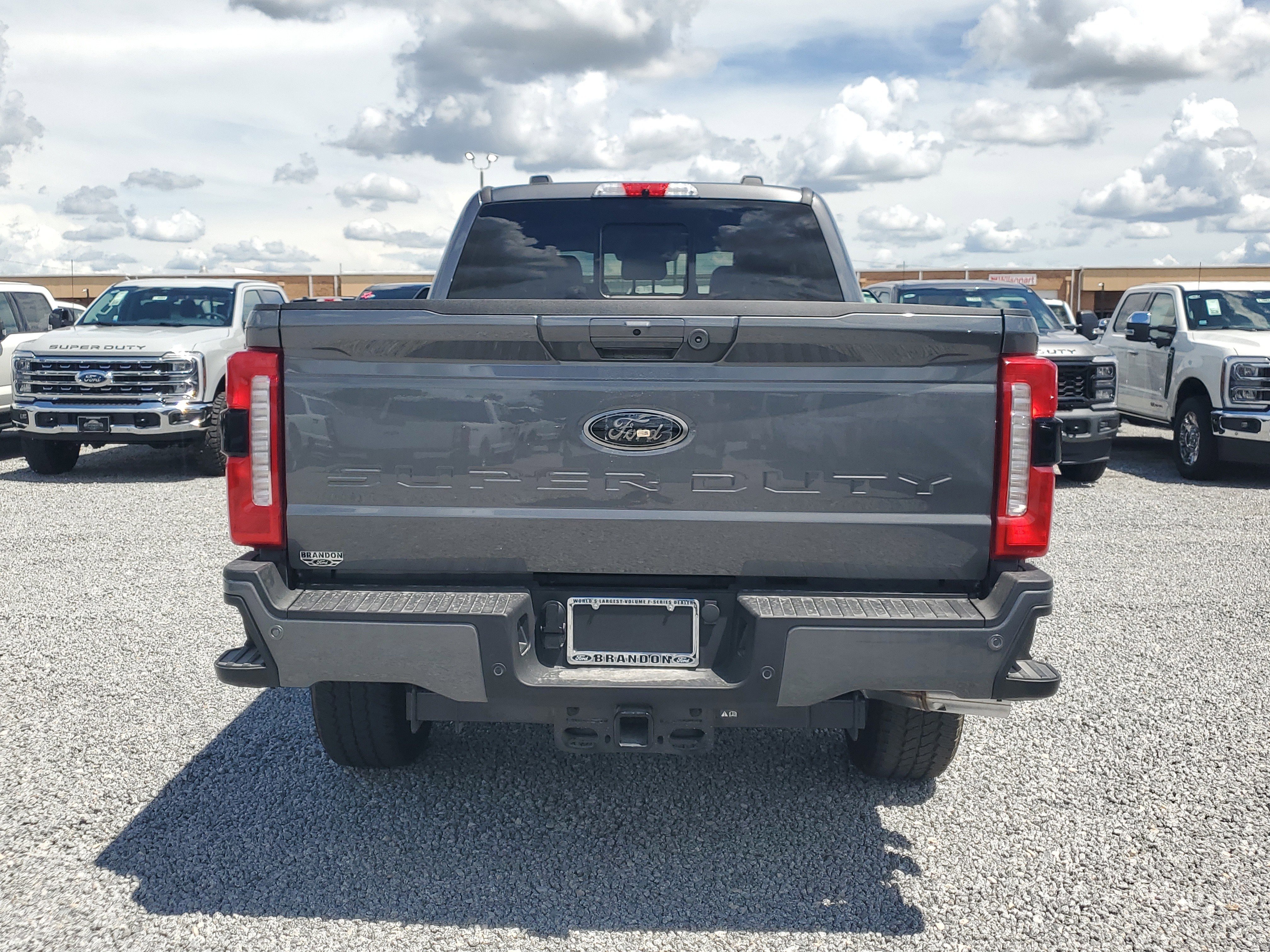 New 2026 Ford F250 Lariat w/ Black Appearance Package image 9