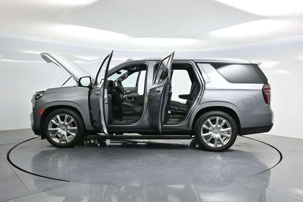 Used 2024 Chevrolet Tahoe High Country AWD/4WD image 57