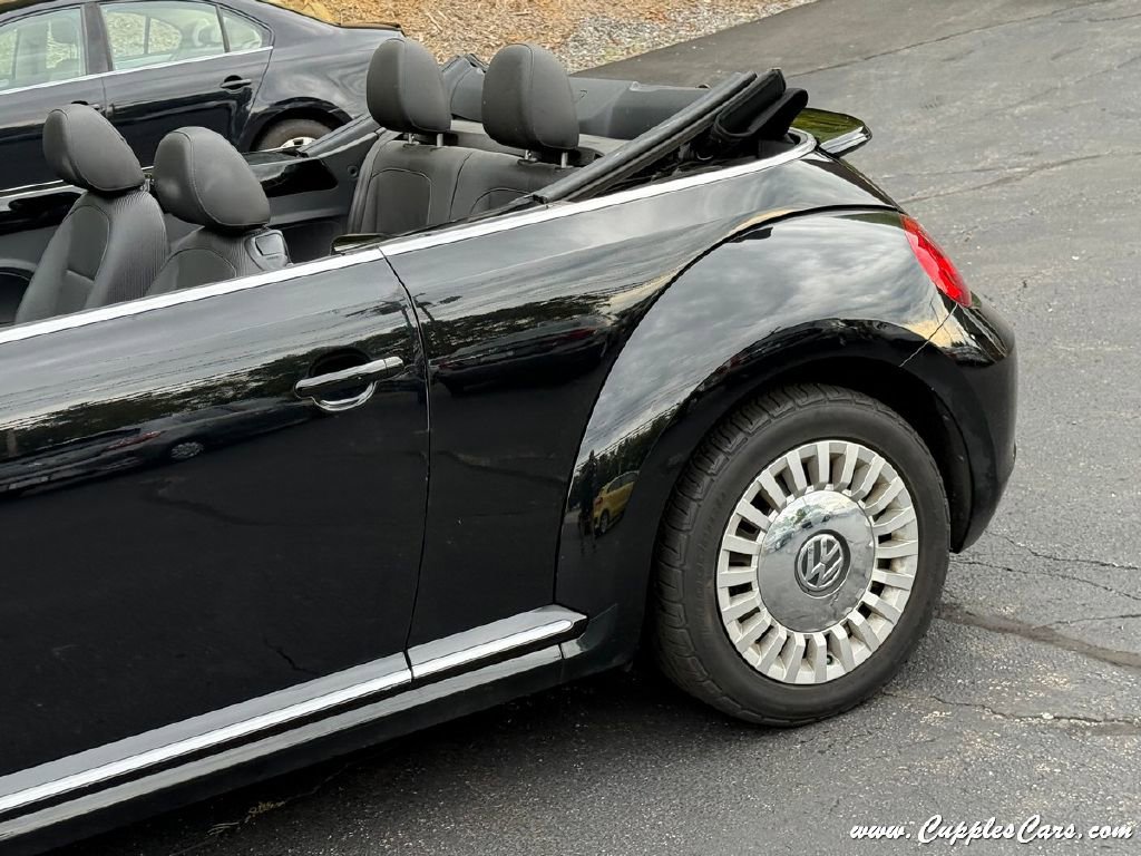 Used 2014 Volkswagen Beetle 1.8T image 38
