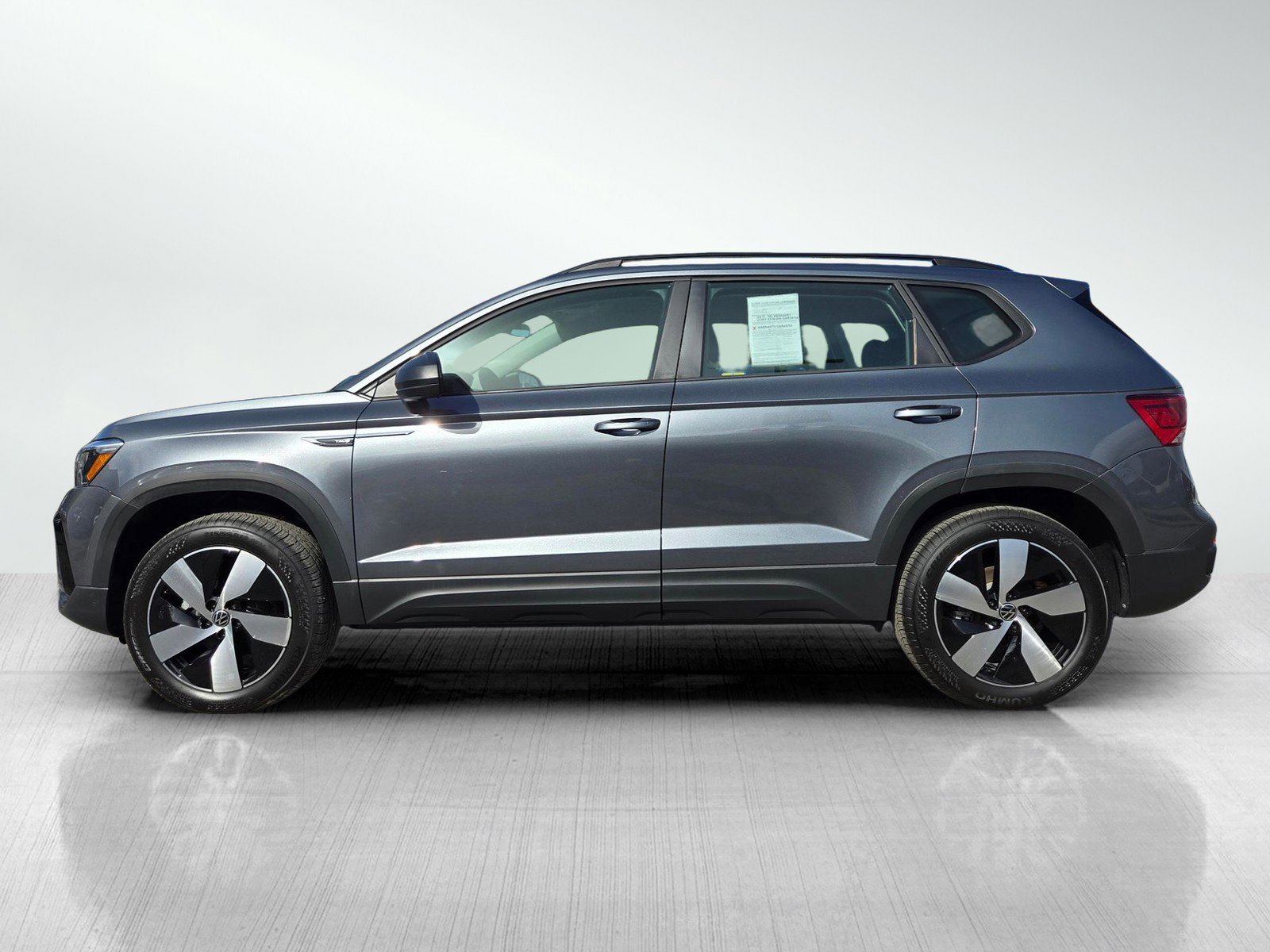 Used 2024 Volkswagen Taos S image 7