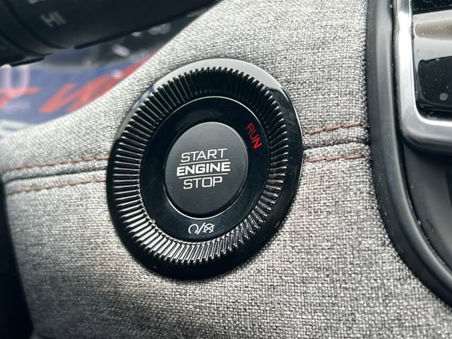 Used 2022 Jeep Compass Latitude image 30