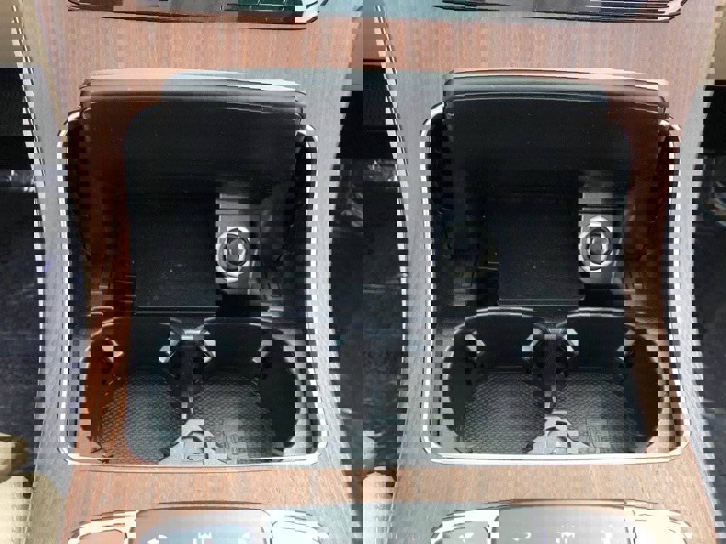 Used 2021 Mercedes-Benz GLC 300 4MATIC w/ Multimedia Package image 25