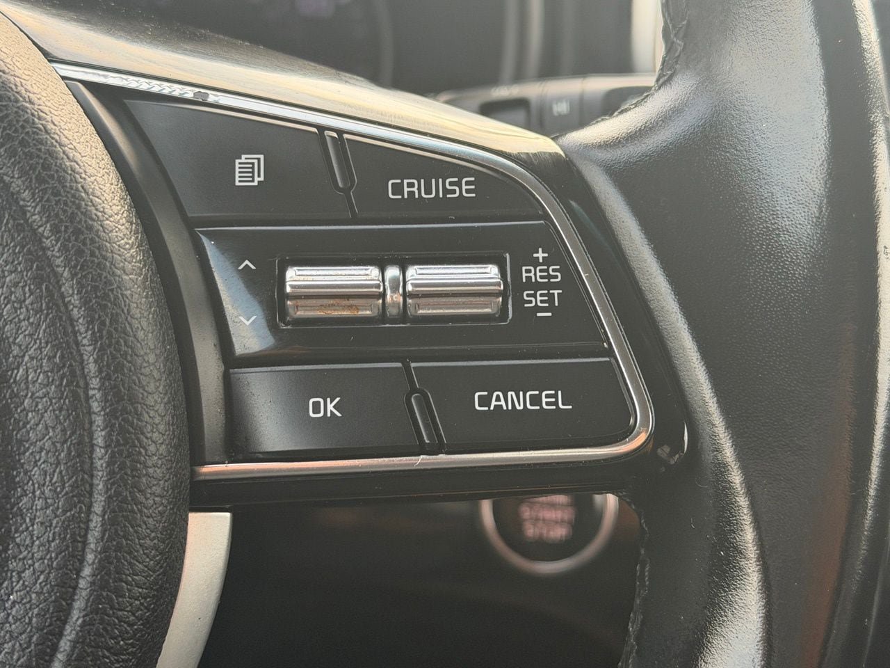 Used 2020 Kia Sportage EX FWD image 19