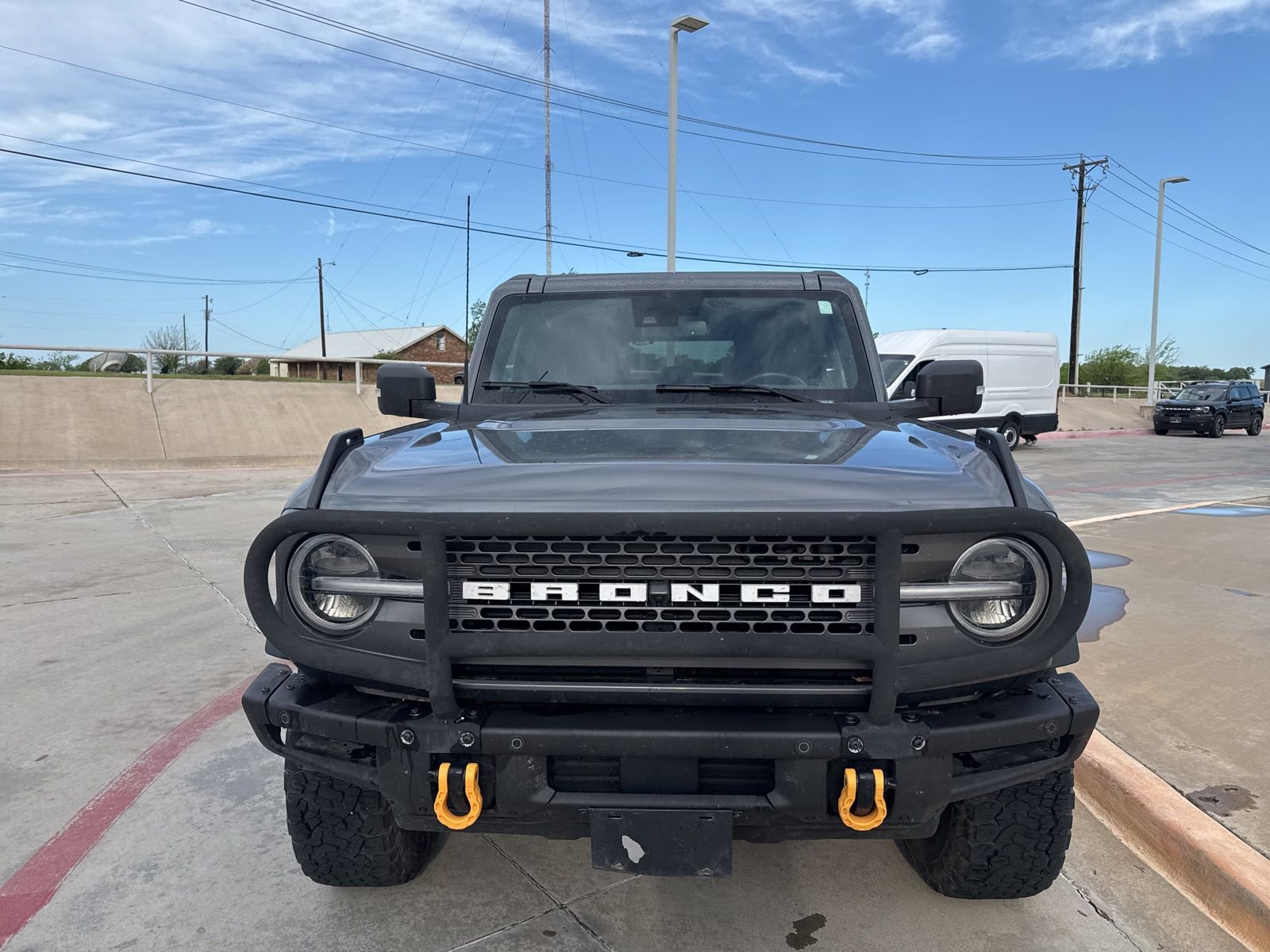 Used 2022 Ford Bronco Badlands image 8