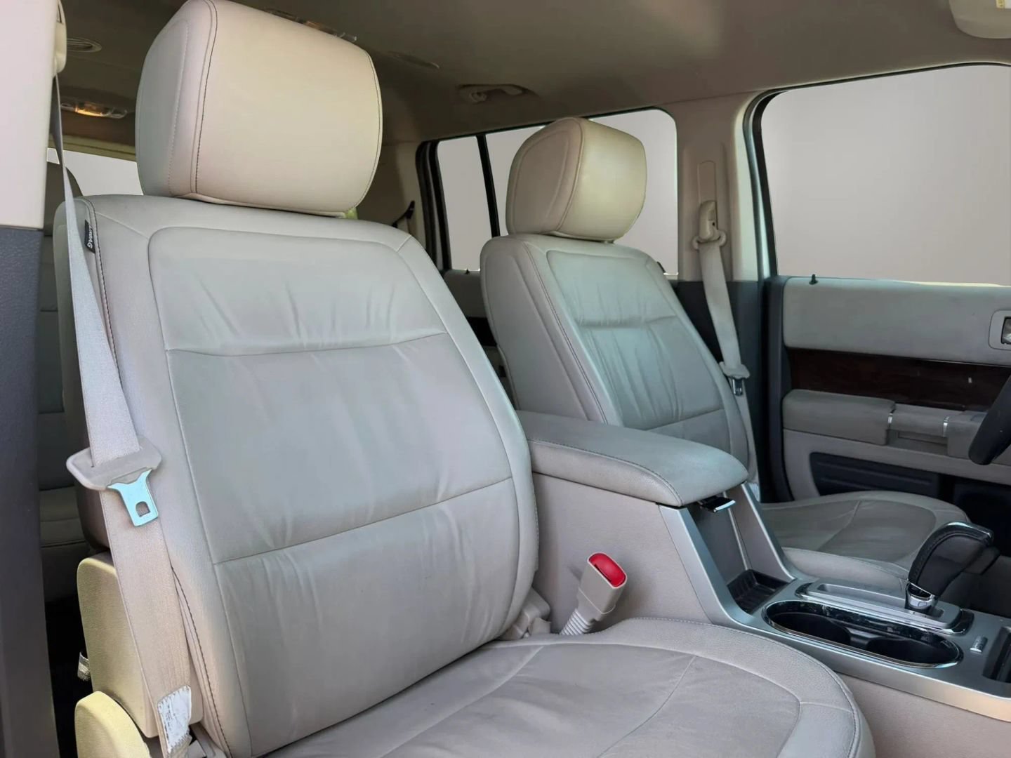Used 2011 Ford Flex SEL w/ Rapid Spec Order Code FWD image 19
