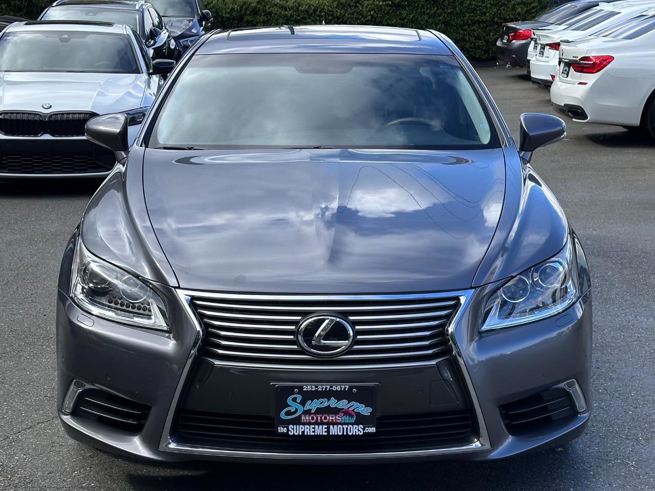 Used 2016 Lexus LS 460 w/ Comfort Package RWD image 12