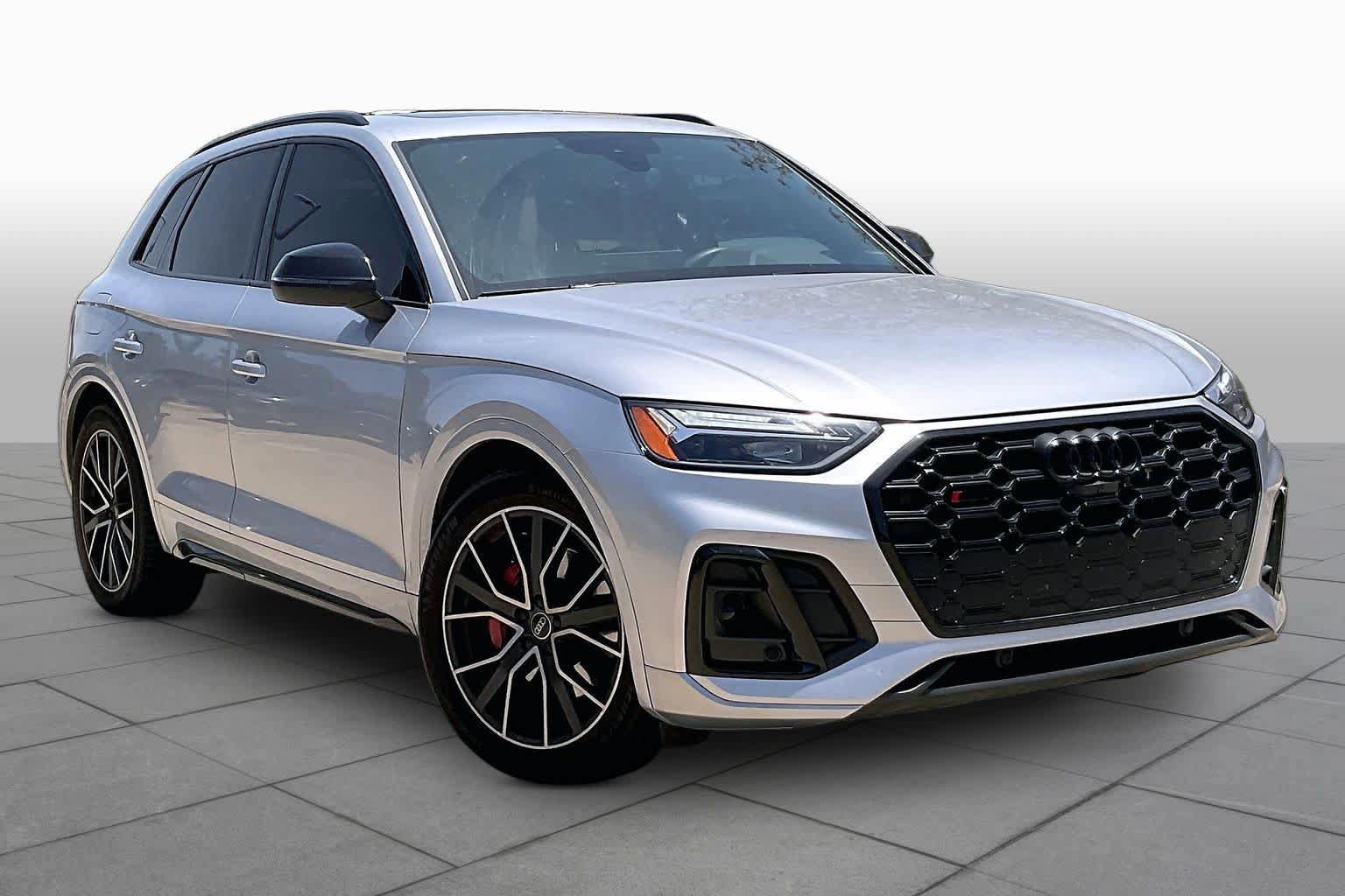 Used 2023 Audi SQ5 Premium Plus w/ Premium Plus Package AWD/4WD image 3