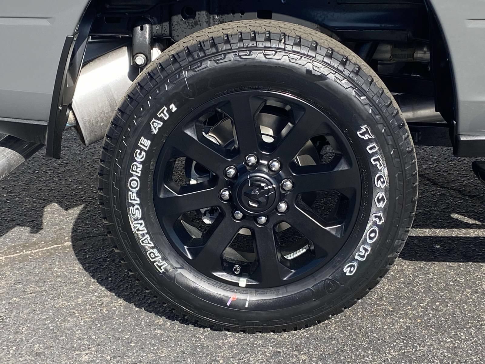 New 2026 RAM 2500 Big Horn AWD/4WD image 8