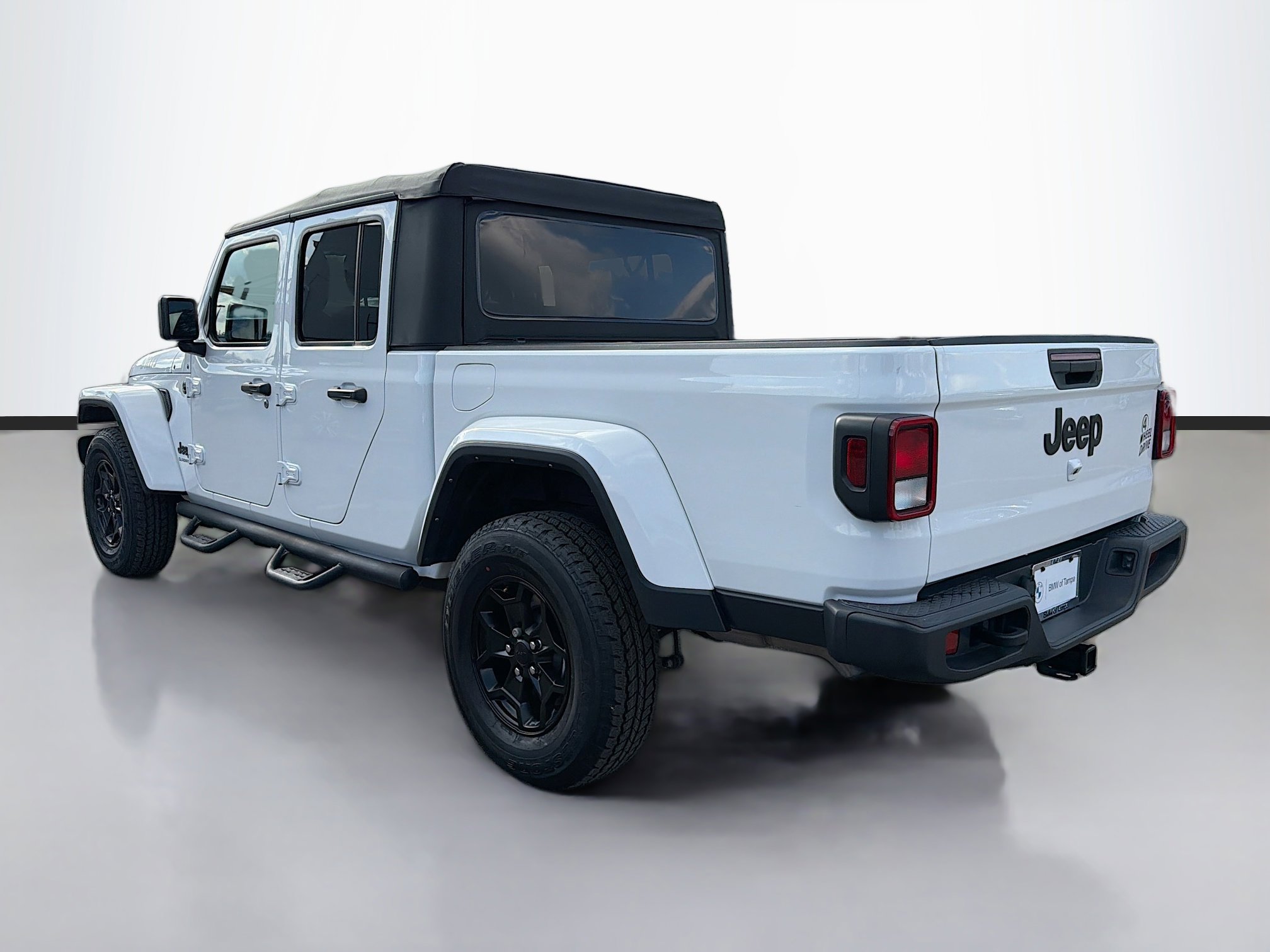 Used 2022 Jeep Gladiator Sport image 5