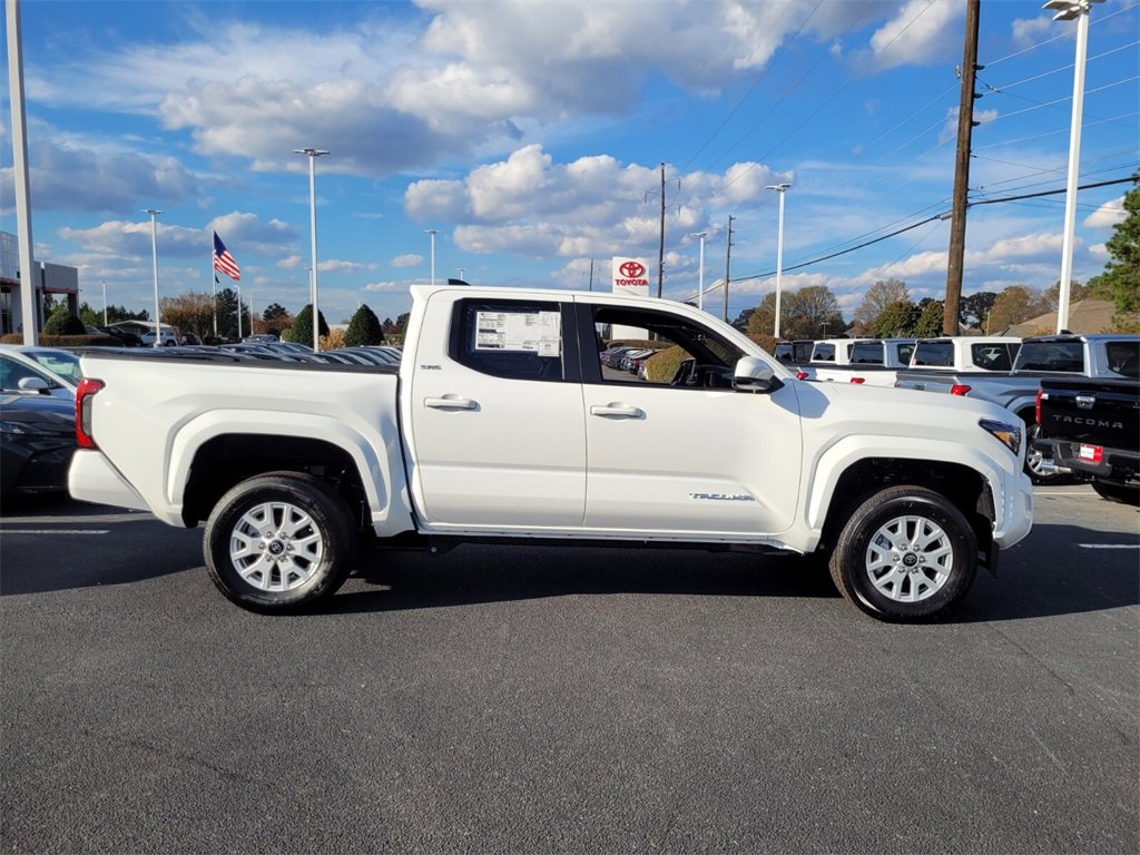 New 2025 Toyota Tacoma SR5 image 12