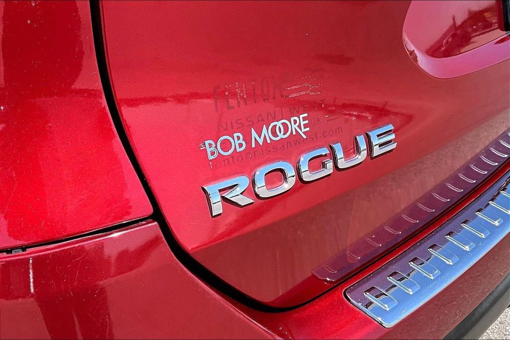 Used 2016 Nissan Rogue SV image 29