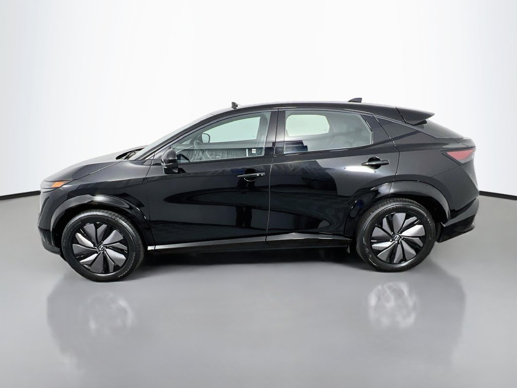 Used 2024 Nissan Ariya AWD image 4