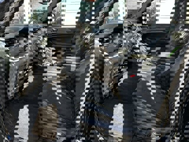 Used 2024 Jeep Grand Cherokee L Altitude image 11