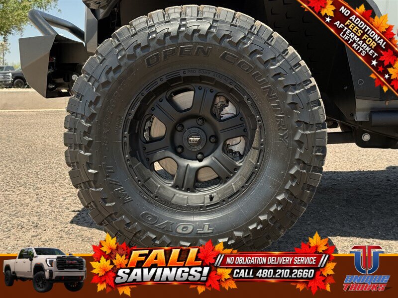 Used 2021 Jeep Gladiator Mojave AWD/4WD image 11