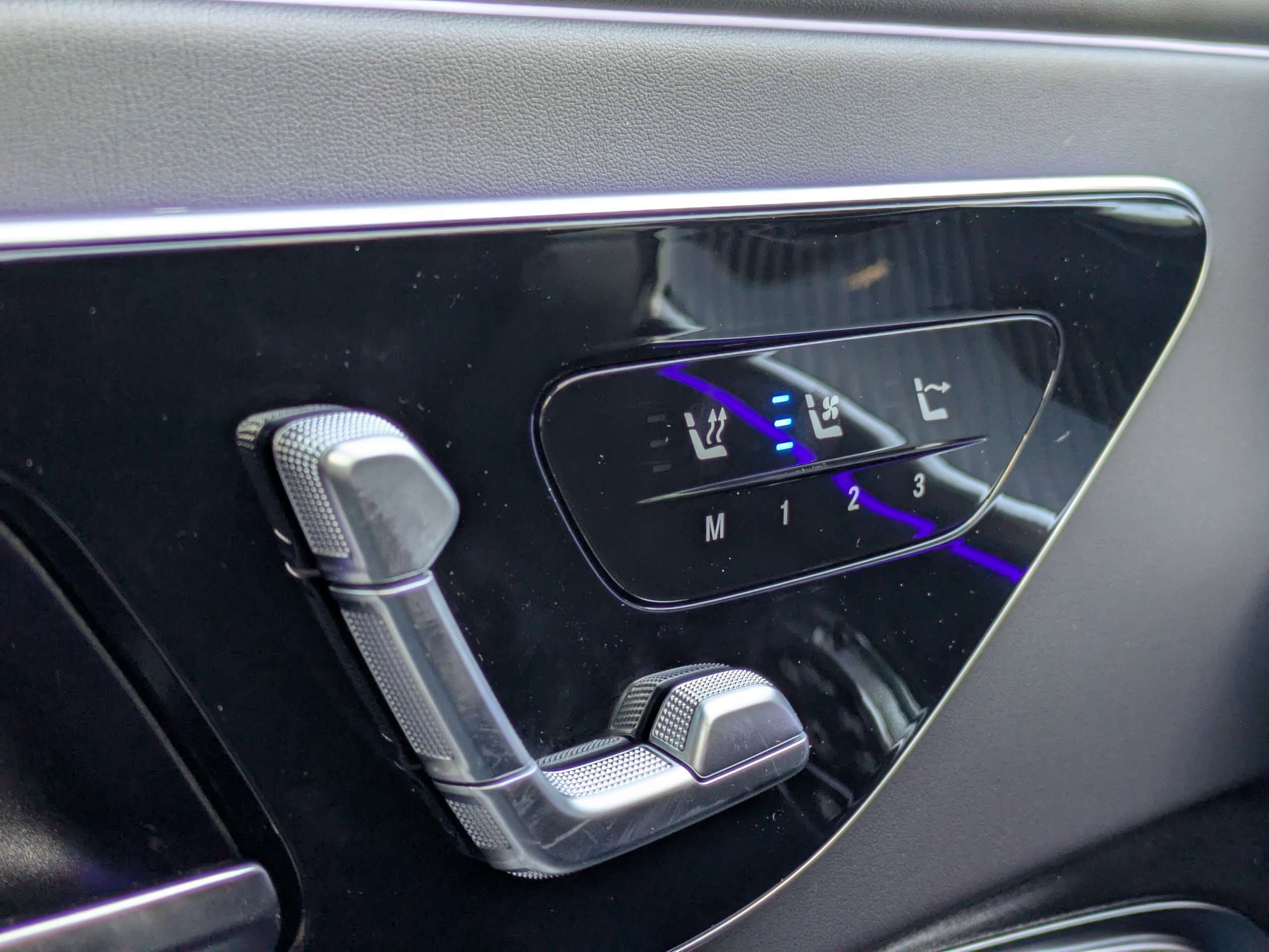 New 2026 Mercedes-Benz CLE 53 AMG 4MATIC Cabriolet image 24