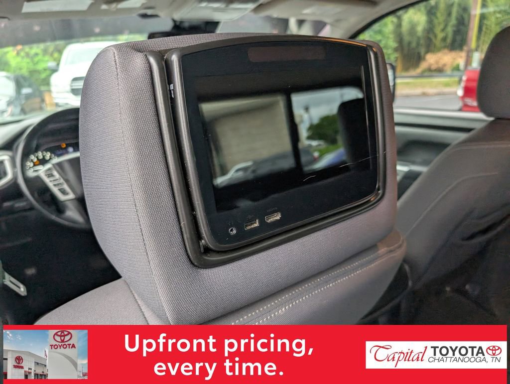 Used 2021 Nissan Titan SV w/ SV Convenience Package AWD/4WD image 11