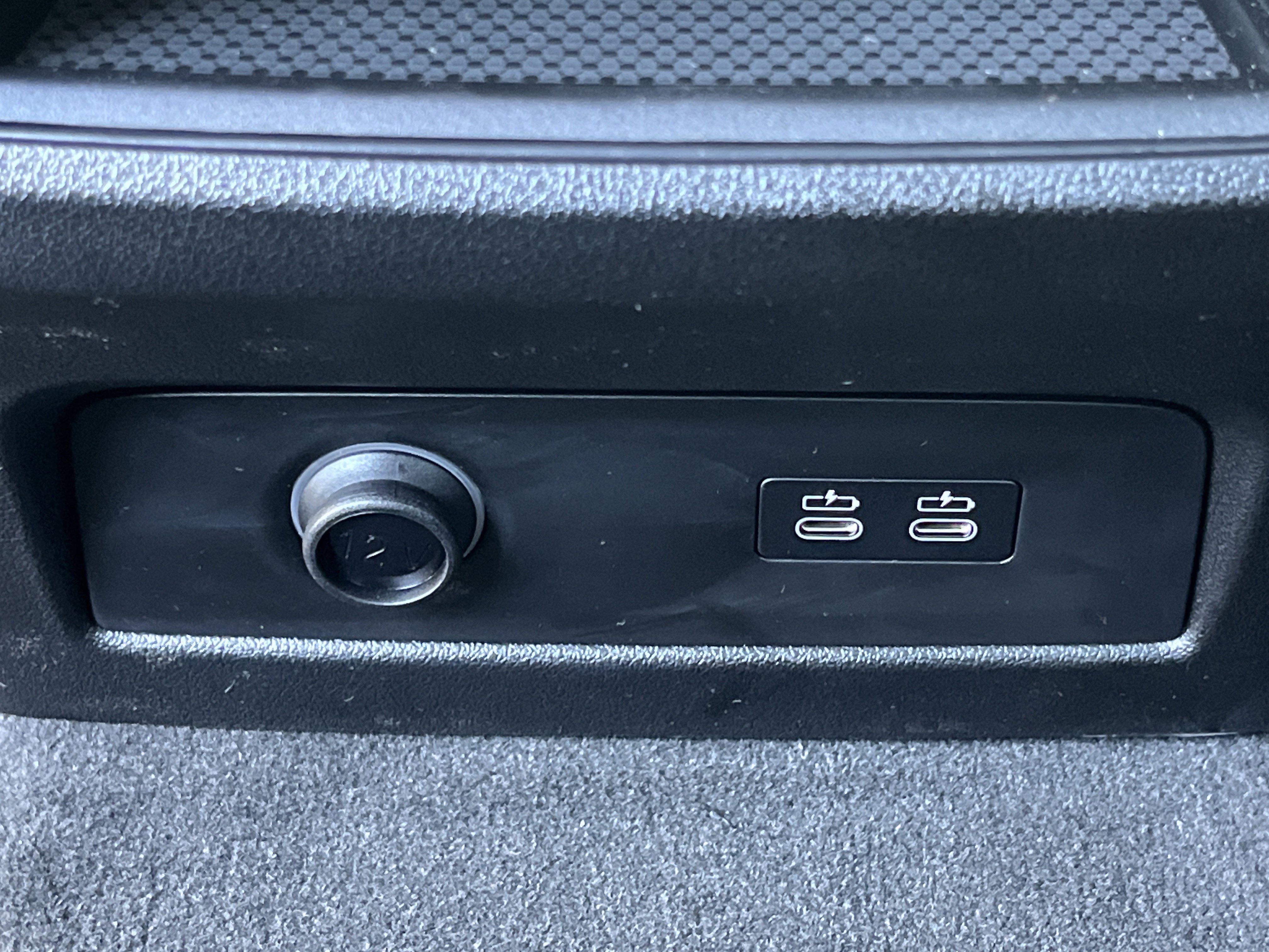 New 2026 BMW X5 xDrive50e w/ M Sport Package AWD/4WD image 21