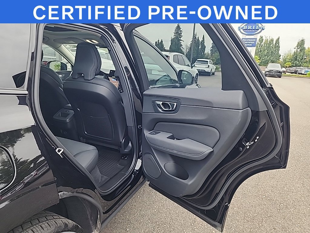 Certified 2026 Volvo XC60 B5 Plus AWD/4WD image 18