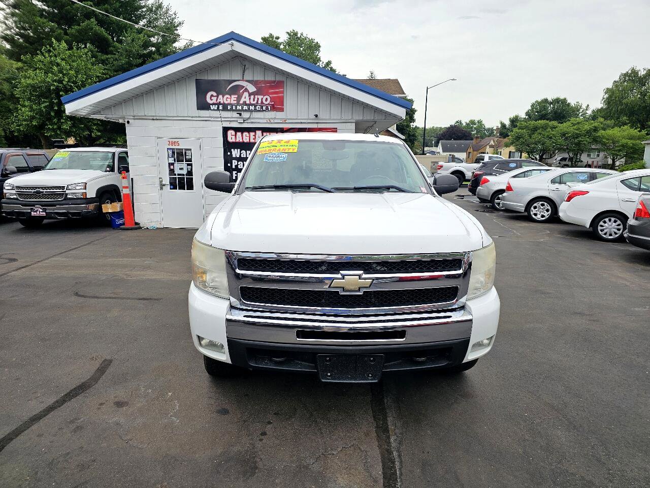 Used 2011 Chevrolet Silverado 1500 LT w/ All-Star Edition image 2