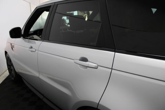 Used 2015 Land Rover Range Rover Sport HSE AWD/4WD image 7