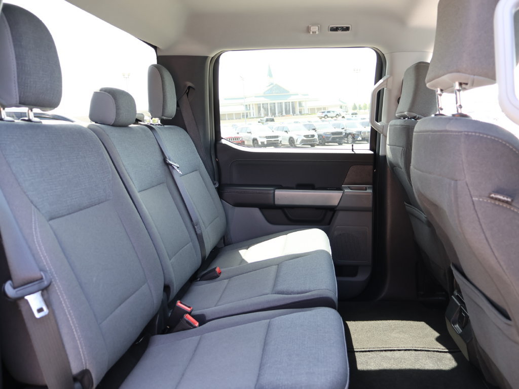 Used 2025 Ford F150 XLT AWD/4WD image 12