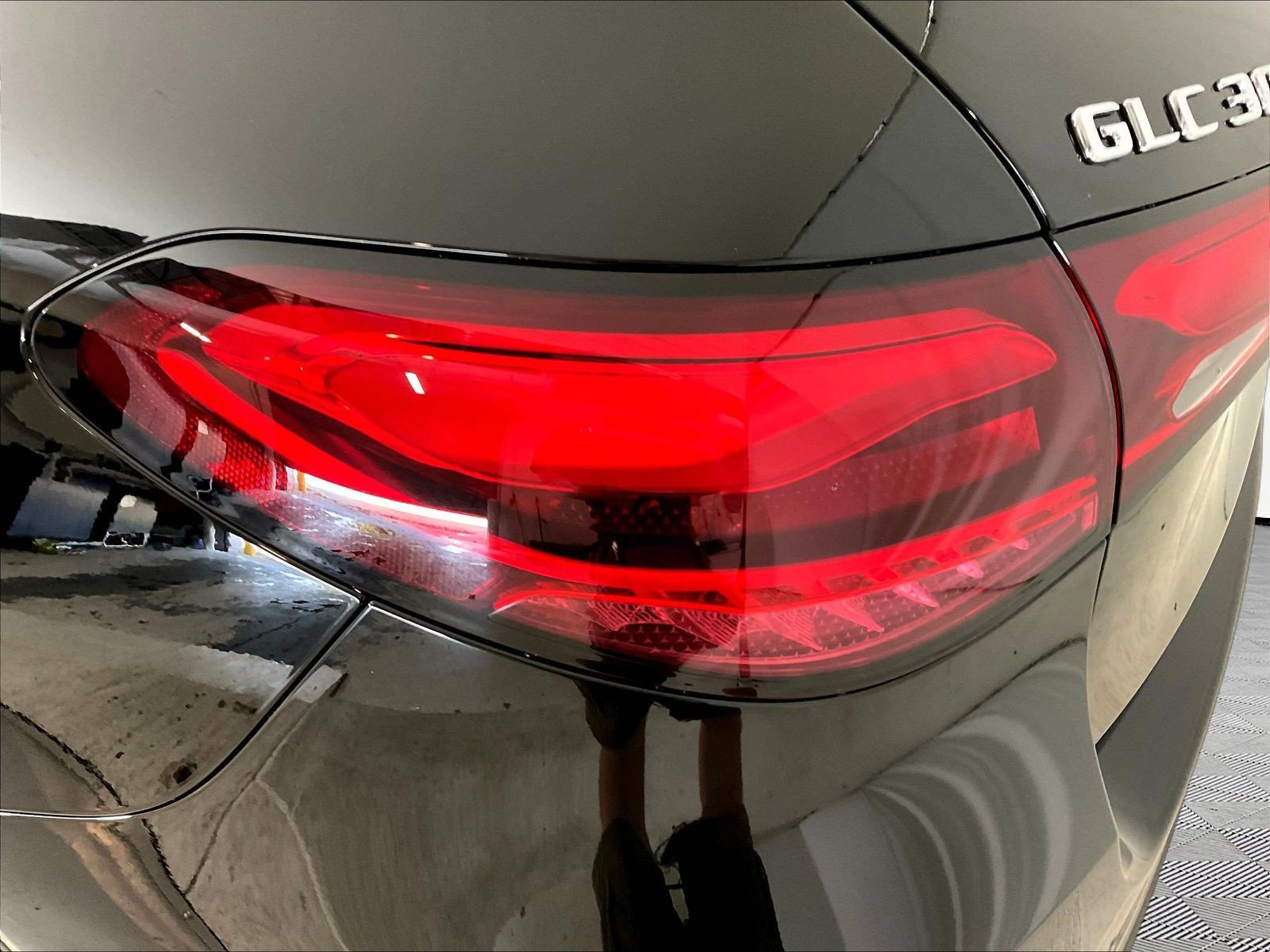 Used 2023 Mercedes-Benz GLC 300 4MATIC image 23