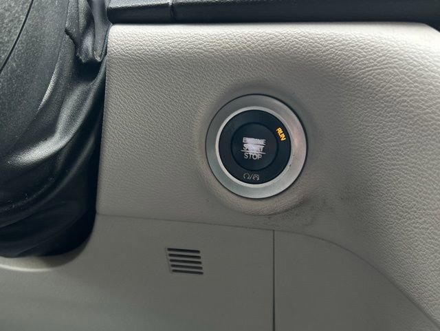 Used 2017 Chrysler Pacifica LX image 42
