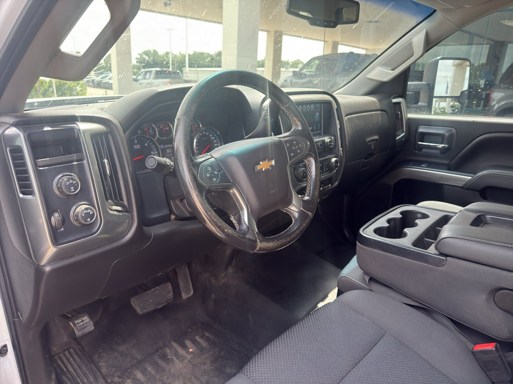 Used 2018 Chevrolet Silverado 2500 LT AWD/4WD image 10