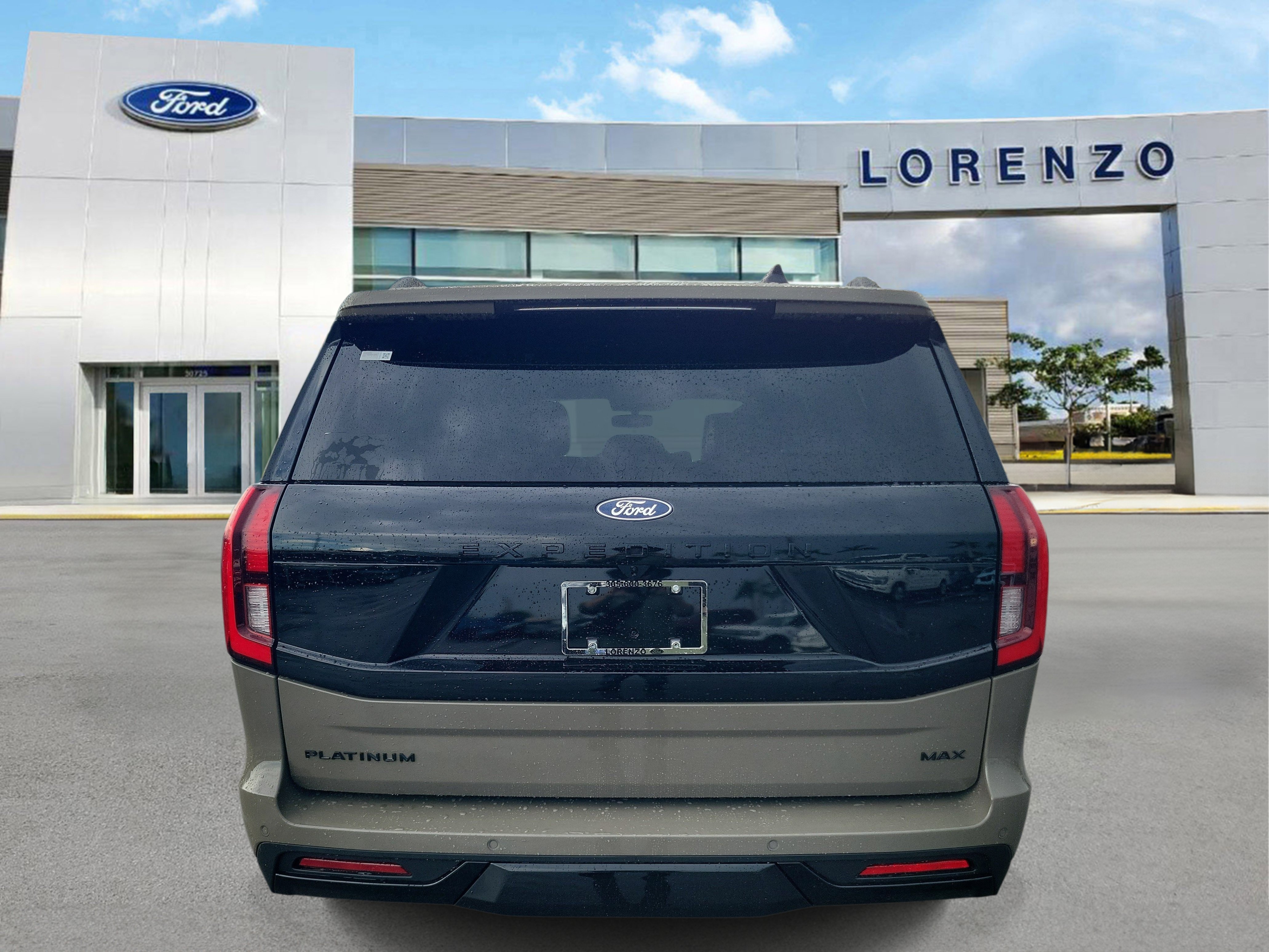 New 2027 Ford Expedition Max Platinum w/ Stealth Performance Package AWD/4WD image 5