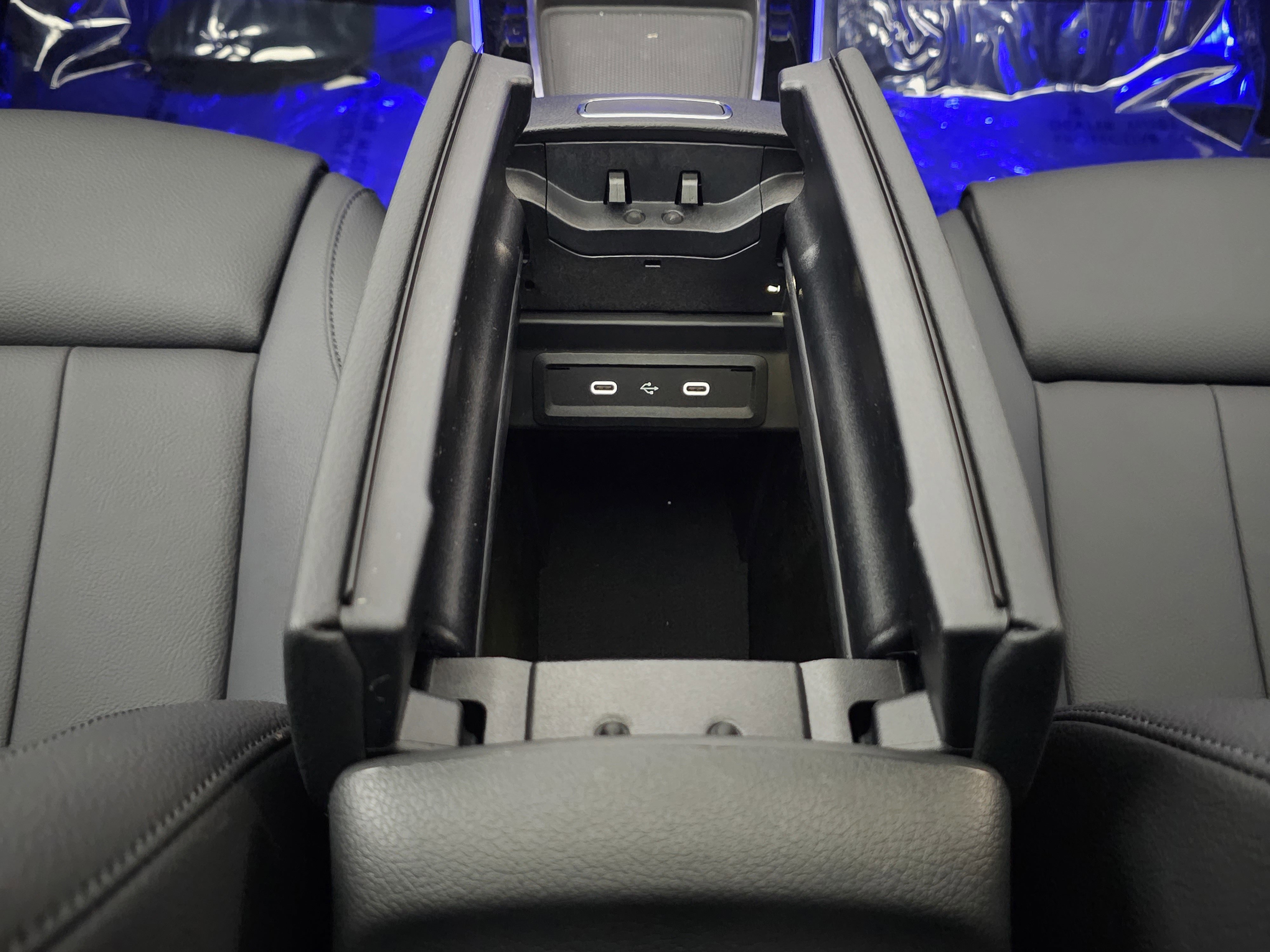 New 2026 Mercedes-Benz GLB 250 4MATIC image 37