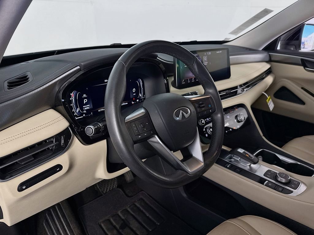 Used 2023 INFINITI QX60 Luxe w/ Cargo Package image 9