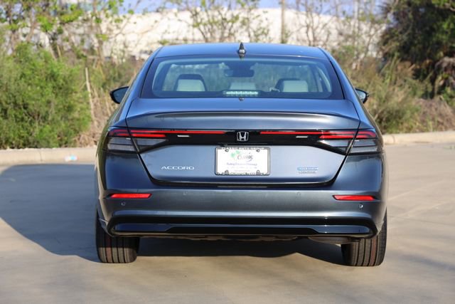 New 2026 Honda Accord Touring image 7