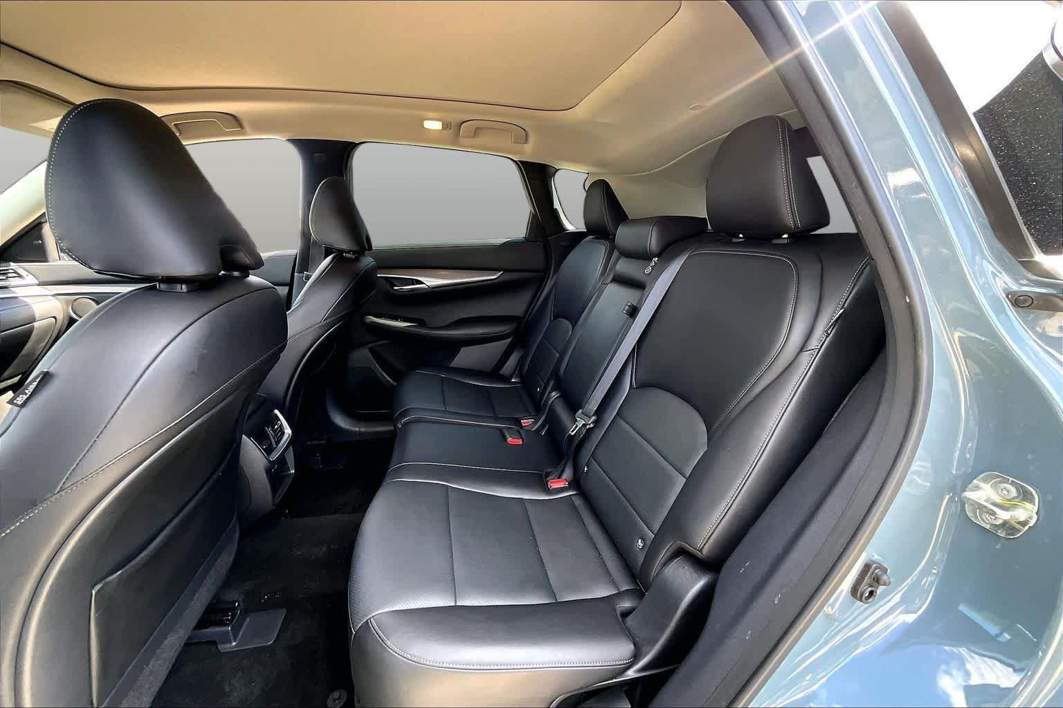 Used 2023 INFINITI QX50 Luxe FWD image 20
