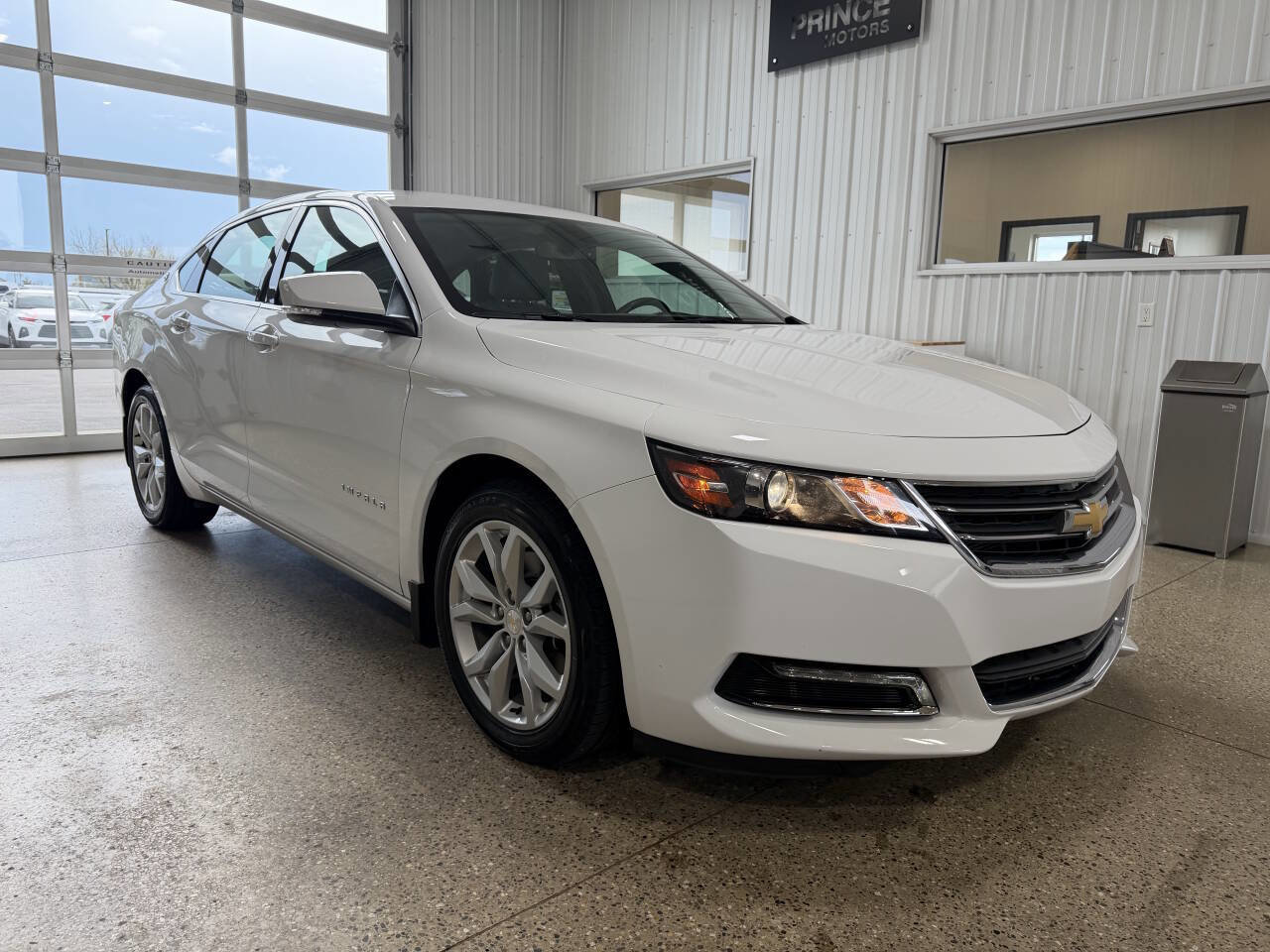Used 2019 Chevrolet Impala LT w/ LT Leather Package FWD image 7