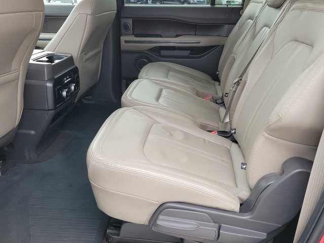 Used 2021 Ford Expedition Max Limited image 11